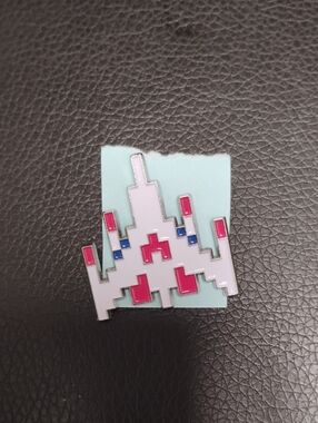 GALAGA SPACESHIP ENAMEL PIN EXCELLENT CONDITION